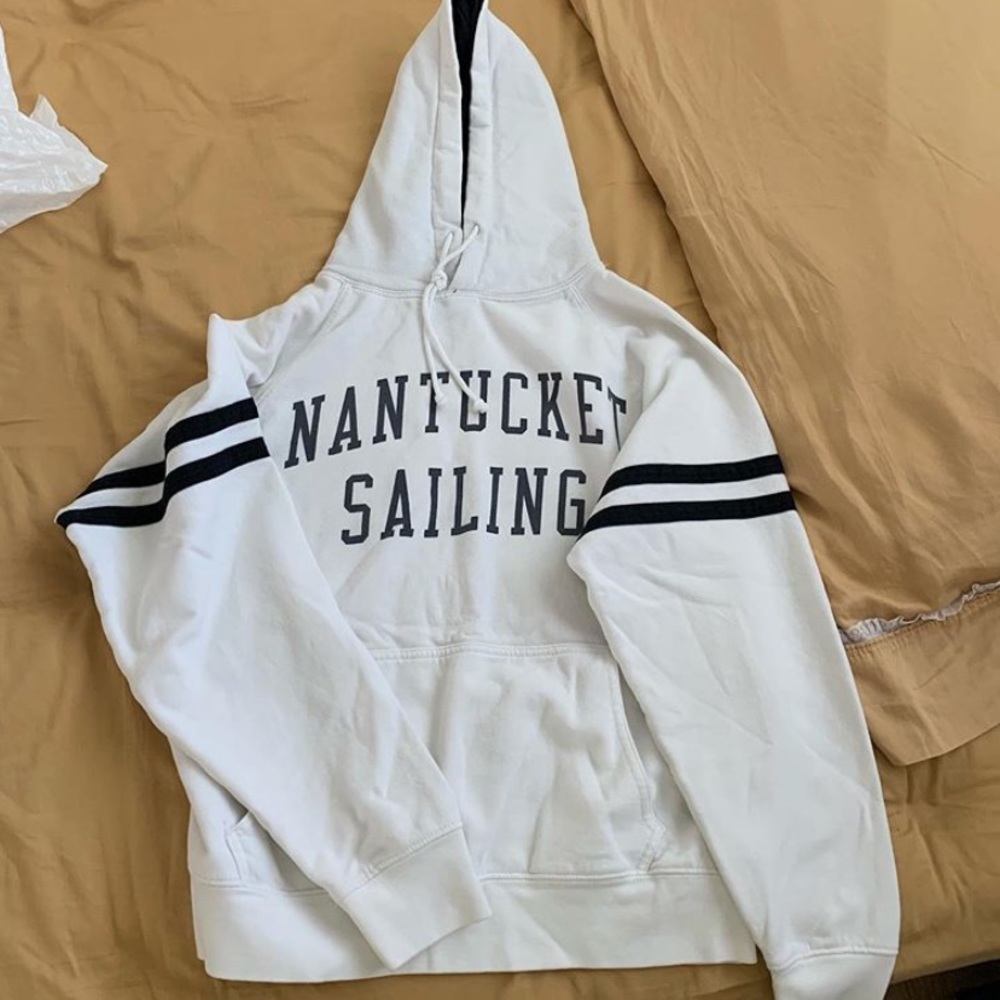 Brandy Melville hoodie